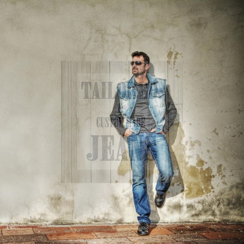 Breaking the Mold: Custom Blue Jeans Redefining Men’s Fashion Norms